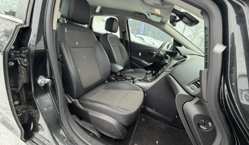 OPEL Astra | FWD (przód) | Manualna | 125 KM | Czarny full