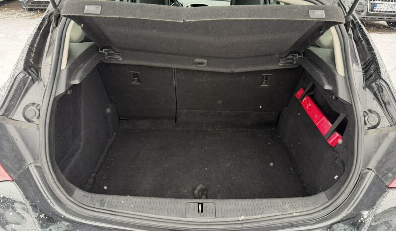 OPEL Astra | FWD (przód) | Manualna | 125 KM | Czarny full