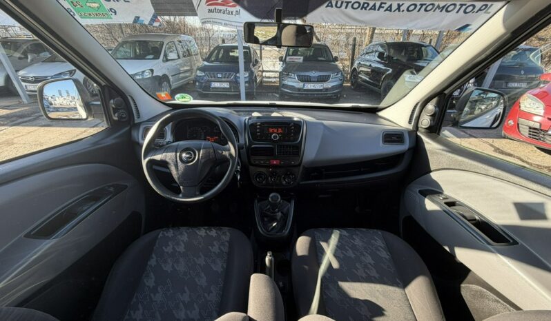 OPEL Combo | FWD (przód) | Manualna | 120 KM | bialy full