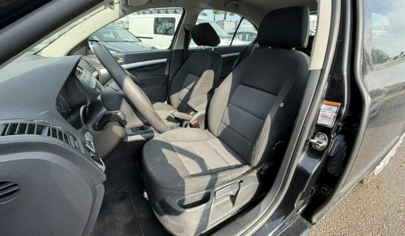 SKODA Octavia  | FWD (przód) | Manualna | 102 KM | Czarny full