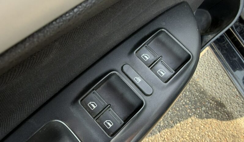 SKODA Octavia  | FWD (przód) | Manualna | 102 KM | Czarny full