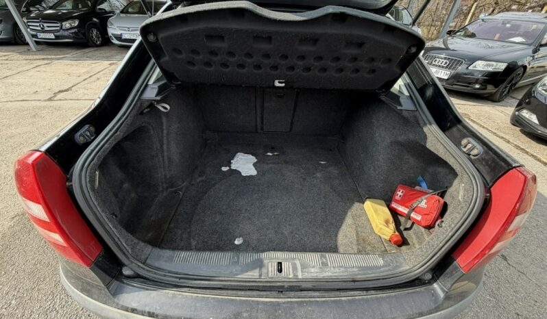 SKODA Octavia  | FWD (przód) | Manualna | 102 KM | Czarny full