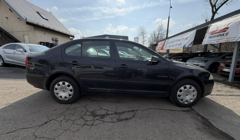 SKODA Octavia  | FWD (przód) | Manualna | 102 KM | Czarny full