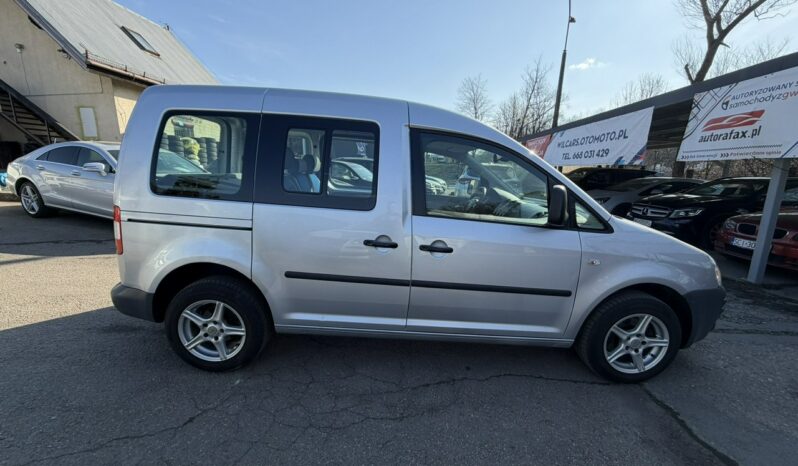 VOLKSWAGEN Caddy | FWD (przód) | Manualna | 102 KM | Srebrny full