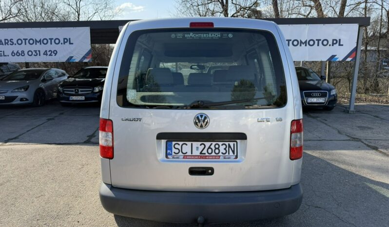 VOLKSWAGEN Caddy | FWD (przód) | Manualna | 102 KM | Srebrny full
