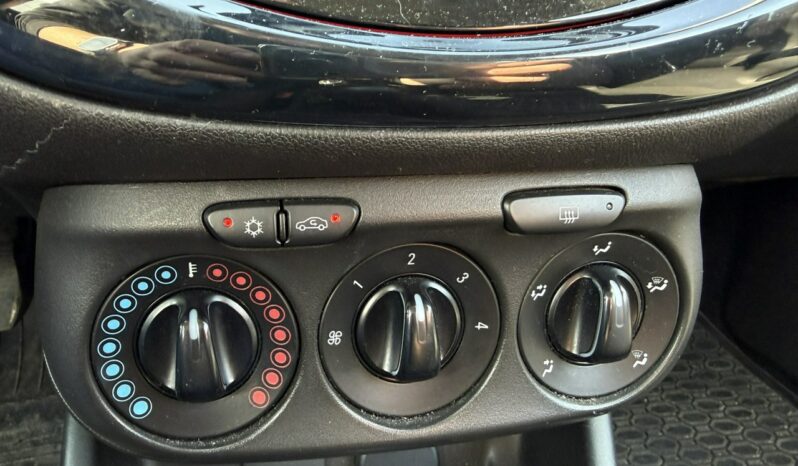 OPEL Corsa  | FWD (przód) | Manualna | 75 KM | bialy full