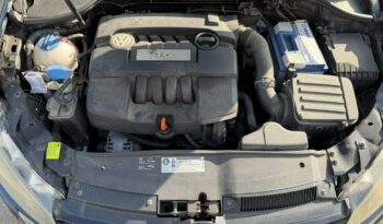 VOLKSWAGEN Golf  | FWD (przód) | Manualna | 102 KM | Czarny full