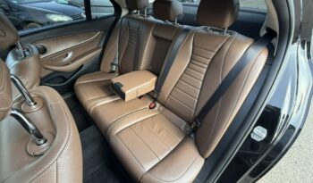 Mercedes E 220 | RWD (tył) | Automatyczna | 194 KM | Czarny full