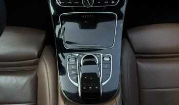 Mercedes E 220 | RWD (tył) | Automatyczna | 194 KM | Czarny full