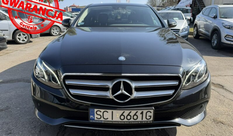 Mercedes E 220 | RWD (tył) | Automatyczna | 194 KM | Czarny full
