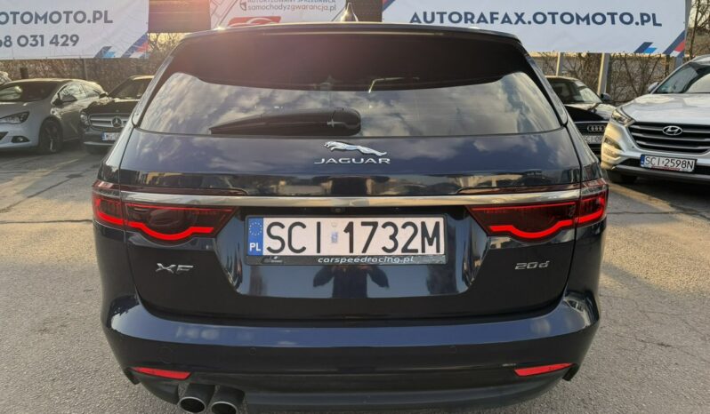 Jaguar XF | RWD (tył) | Automatyczna | 180 KM | granatowy full