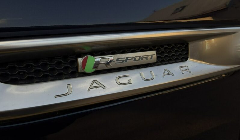 Jaguar XF | RWD (tył) | Automatyczna | 180 KM | granatowy full