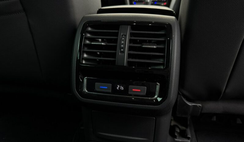 VOLKSWAGEN Passat  | FWD (przód) | Automatyczna | 150 KM | Czarny full