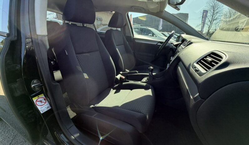 VOLKSWAGEN Golf  | FWD (przód) | Manualna | 102 KM | Czarny full