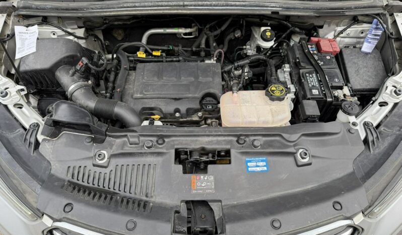 OPEL Mokka X | FWD (przód) | Manualna | 140 KM | Srebrny full