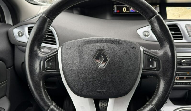 RENAULT Scenic  | FWD (przód) | Manualna | 130 KM | bialy full