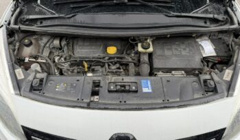 RENAULT Scenic  | FWD (przód) | Manualna | 130 KM | bialy full