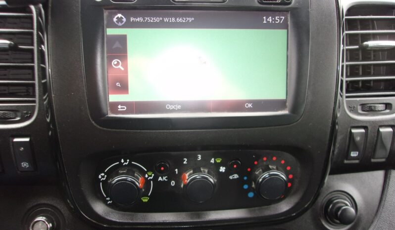 OPEL Vivaro | FWD (przód) | Manualna | 125 KM | bialy full