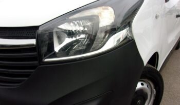 OPEL Vivaro | FWD (przód) | Manualna | 125 KM | bialy full