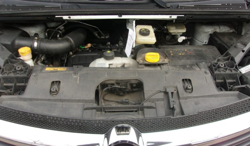 OPEL Vivaro | FWD (przód) | Manualna | 125 KM | bialy full