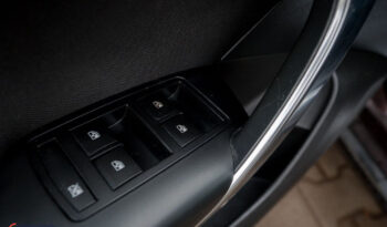OPEL Insignia  | FWD (przód) | Manualna | 140 KM | Brązowy full