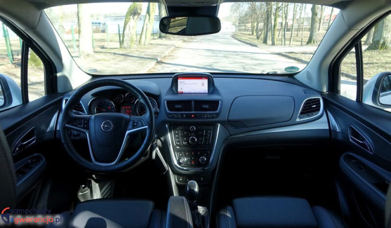 OPEL Mokka  | 4×4 (doł. automatycznie) | Manualna | 140 KM | Srebrny full