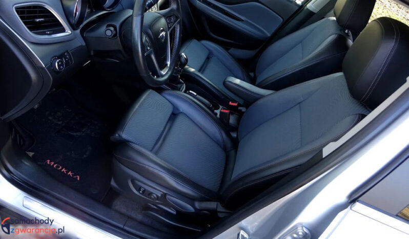 OPEL Mokka  | 4×4 (doł. automatycznie) | Manualna | 140 KM | Srebrny full