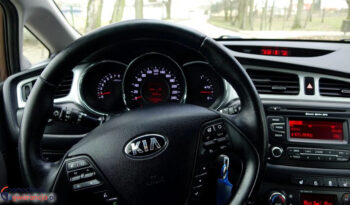 KIA Ceed  | FWD (przód) | Manualna | 135 KM | Brązowy full