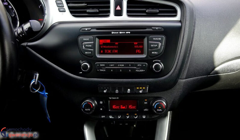 KIA Ceed  | FWD (przód) | Manualna | 135 KM | Brązowy full