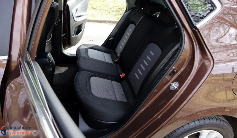 KIA Ceed  | FWD (przód) | Manualna | 135 KM | Brązowy full