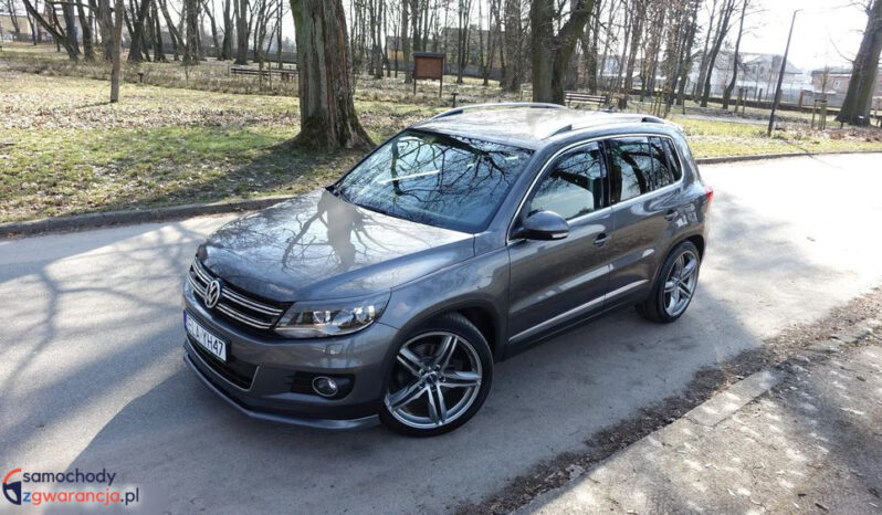 Volkswagen Tiguan  | 4X4 (Doł. Automatycznie) | Manualna | 140 Km | Szary