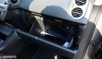 VOLKSWAGEN Tiguan  | 4×4 (doł. automatycznie) | Manualna | 140 KM | Szary full