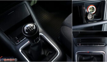 VOLKSWAGEN Tiguan  | 4×4 (doł. automatycznie) | Manualna | 140 KM | Szary full