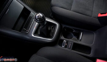 VOLKSWAGEN Tiguan  | 4×4 (doł. automatycznie) | Manualna | 140 KM | Szary full