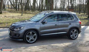 VOLKSWAGEN Tiguan  | 4×4 (doł. automatycznie) | Manualna | 140 KM | Szary full