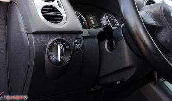 VOLKSWAGEN Tiguan  | 4×4 (doł. automatycznie) | Manualna | 140 KM | Szary full