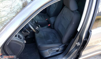 VOLKSWAGEN Tiguan  | 4×4 (doł. automatycznie) | Manualna | 140 KM | Szary full