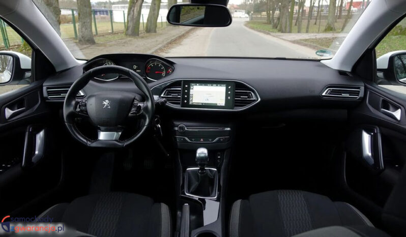 PEUGEOT 308  | FWD (przód) | Manualna | 130 KM | Biały full