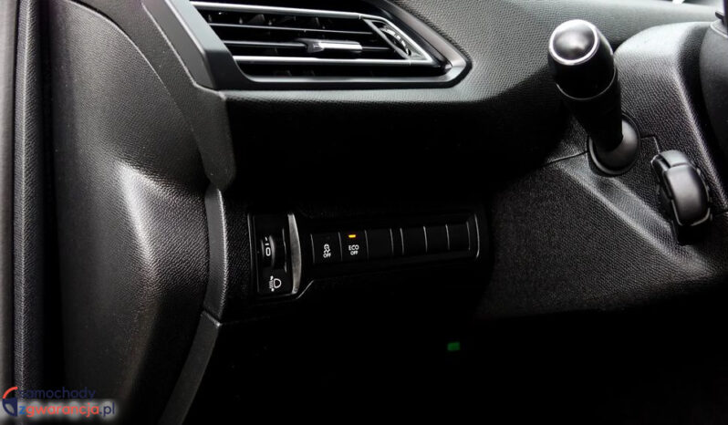 PEUGEOT 308  | FWD (przód) | Manualna | 130 KM | Biały full