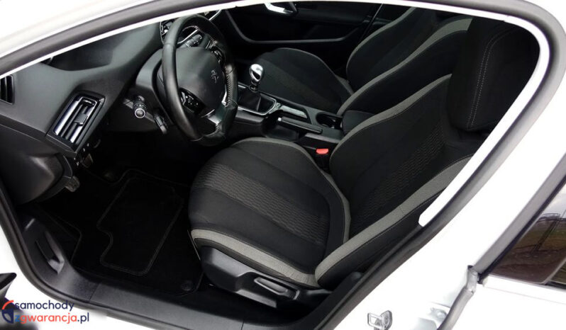 PEUGEOT 308  | FWD (przód) | Manualna | 130 KM | Biały full