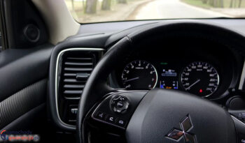 MITSUBISHI Outlander  | FWD (przód) | Manualna | 150 KM | Czarny full