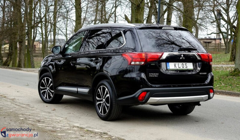 MITSUBISHI Outlander  | FWD (przód) | Manualna | 150 KM | Czarny full