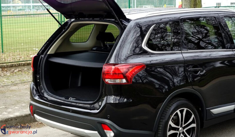 MITSUBISHI Outlander  | FWD (przód) | Manualna | 150 KM | Czarny full