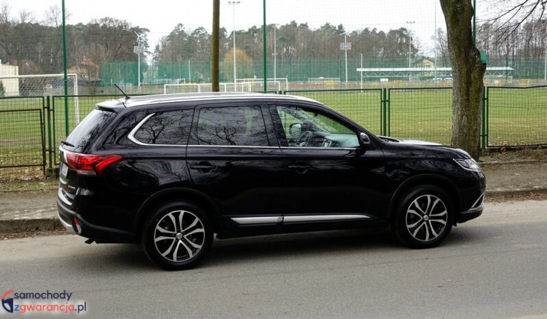 MITSUBISHI Outlander  | FWD (przód) | Manualna | 150 KM | Czarny full