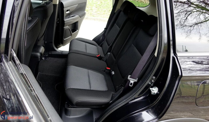 MITSUBISHI Outlander  | FWD (przód) | Manualna | 150 KM | Czarny full