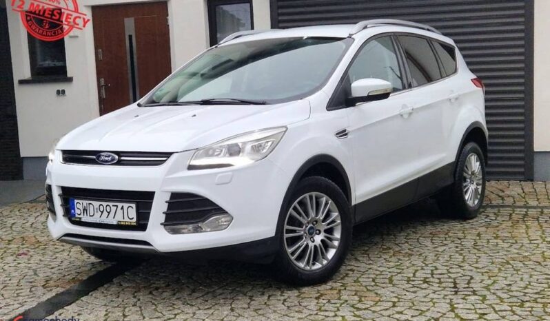 FORD Kuga  | 4×4 (stały) | Manualna | 140 KM | Biały