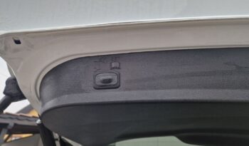 FORD Kuga  | 4×4 (stały) | Manualna | 140 KM | Biały full