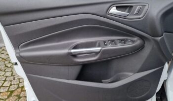 FORD Kuga  | 4×4 (stały) | Manualna | 140 KM | Biały full