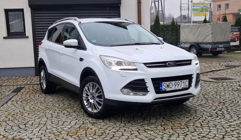 FORD Kuga  | 4×4 (stały) | Manualna | 140 KM | Biały full