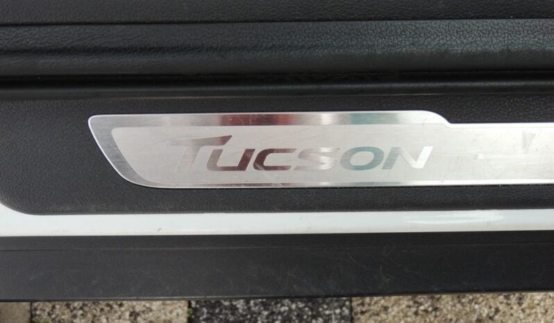 HYUNDAI Tucson  | FWD (przód) | Automatyczna | 177 KM | Biały full